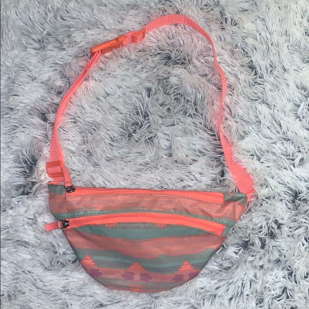 Fanny pack